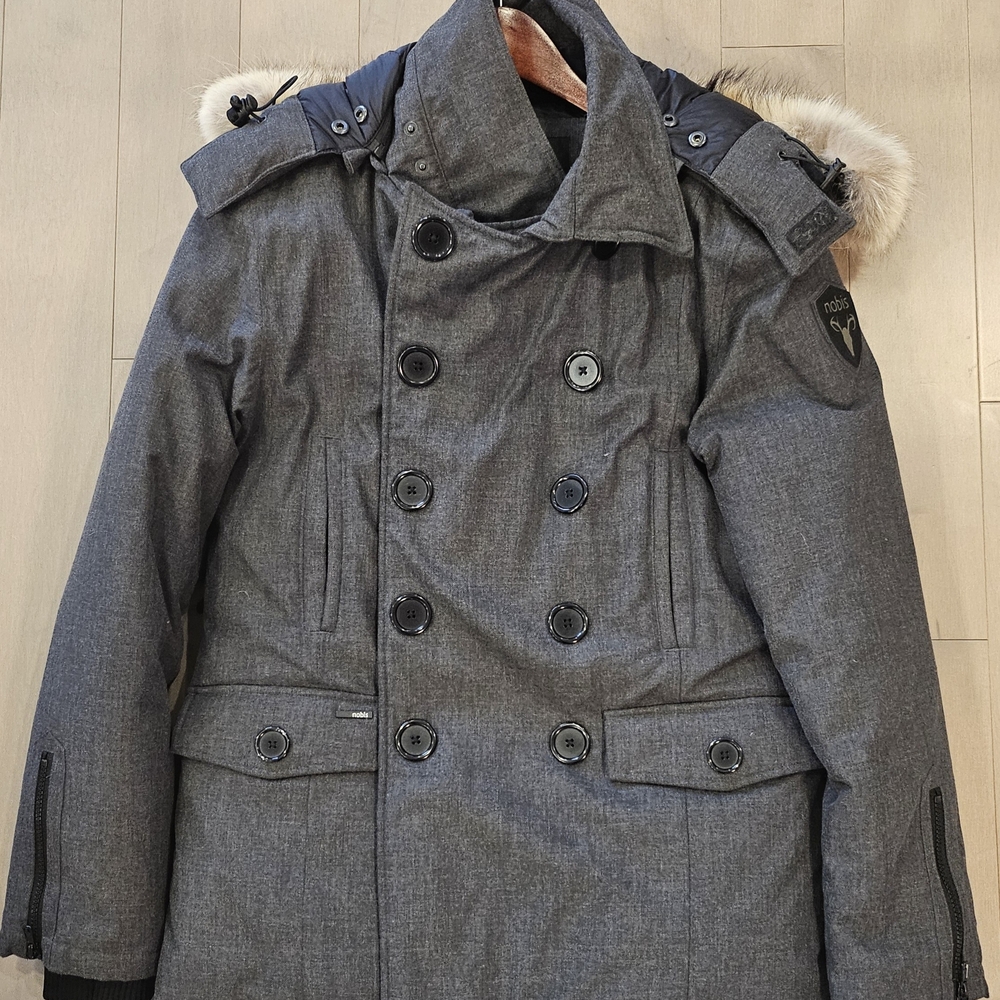 Nobis Men's Gray Double-Breasted Coat